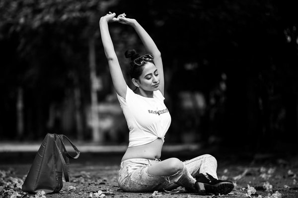 What Are the Key Factors in Building Resilience in Professional Team Sports Environments?