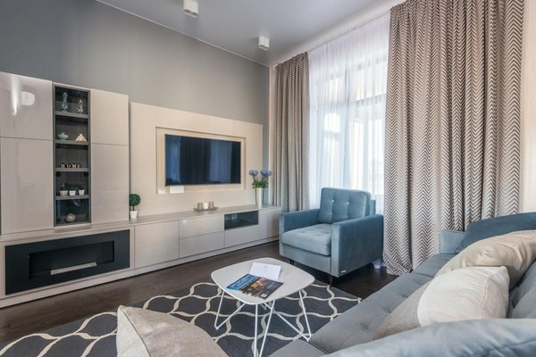 Tips for a Stylish Yet Functional Pet Feeding Station?